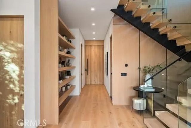 14758 Morrison, Sherman Oaks, CA 91403