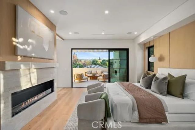 14758 Morrison, Sherman Oaks, CA 91403