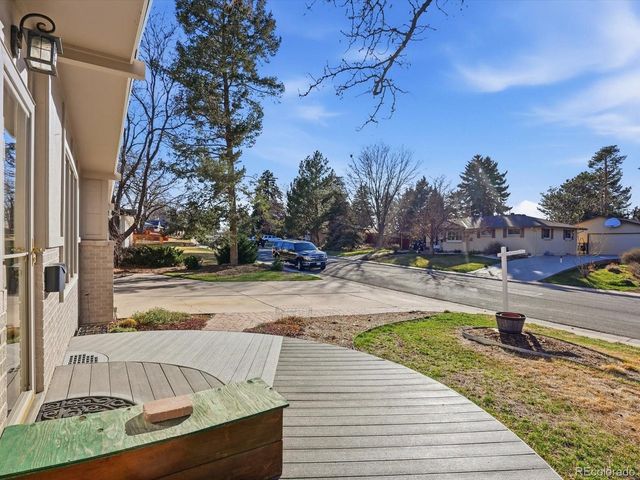 5958 S Clayton St, Centennial, CO 80121