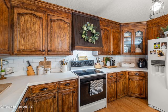 73 Pine Crest Road, Purvis, MS 39475