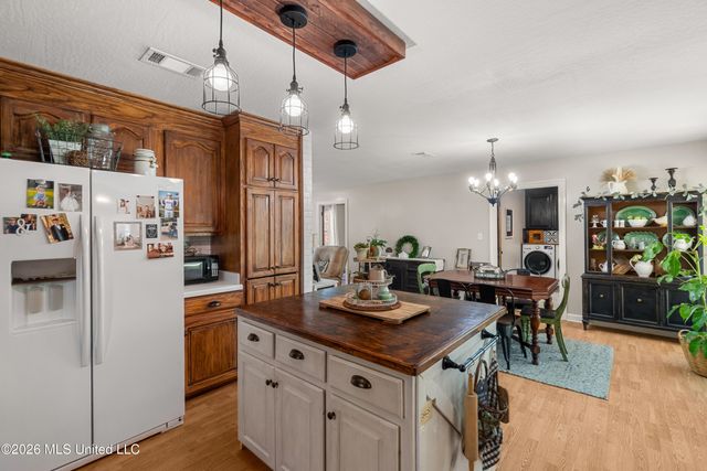 73 Pine Crest Road, Purvis, MS 39475