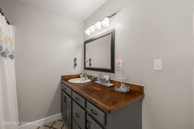 73 Pine Crest Road, Purvis, MS 39475