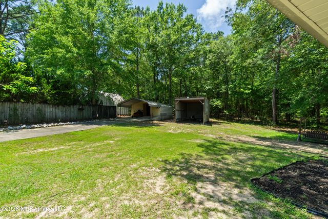 73 Pine Crest Road, Purvis, MS 39475