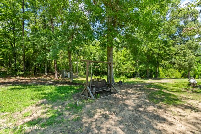 73 Pine Crest Road, Purvis, MS 39475
