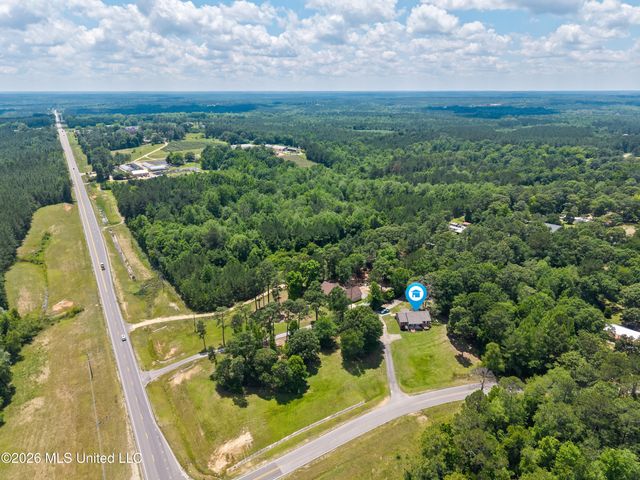 73 Pine Crest Road, Purvis, MS 39475