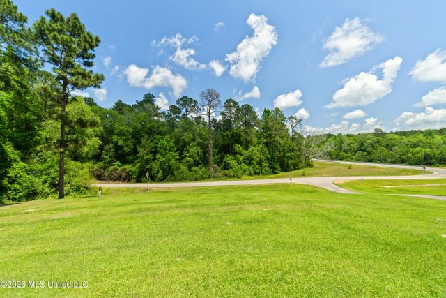 73 Pine Crest Road, Purvis, MS 39475