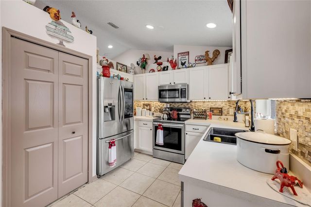 16 ZIEGLER PLACE, Palm Coast, FL 32164