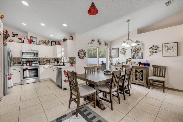 16 ZIEGLER PLACE, Palm Coast, FL 32164