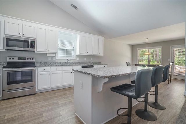 231 Camp Court, Bethlehem, GA 30620