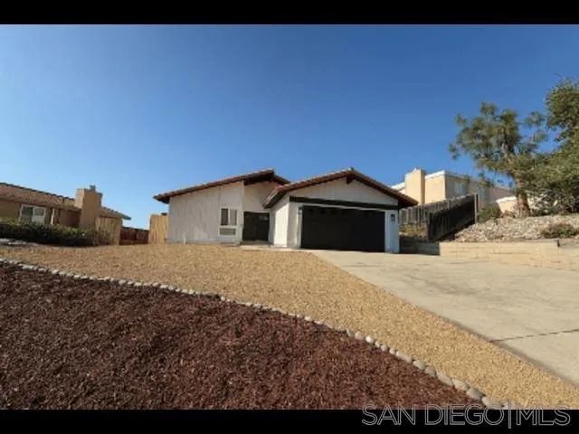 7492 Margerum Ave, San Diego, CA 92120