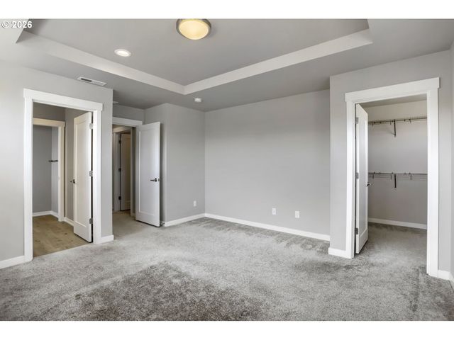 6470 Se PROVENCE St, Hillsboro, OR 97123