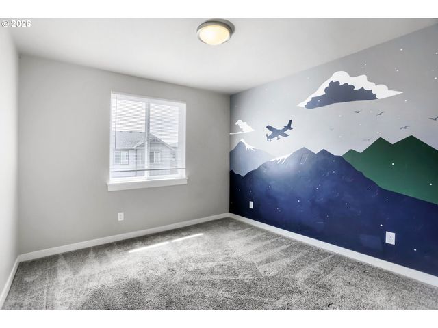 6470 Se PROVENCE St, Hillsboro, OR 97123