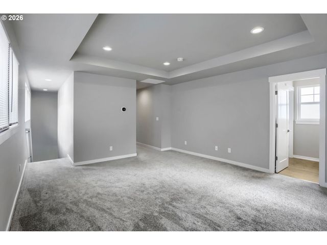 6470 Se PROVENCE St, Hillsboro, OR 97123