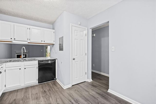 3494 Lee Court NW, Kennesaw, GA 30144