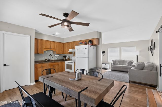 129 Ahoy Road, Manahawkin, NJ 08050