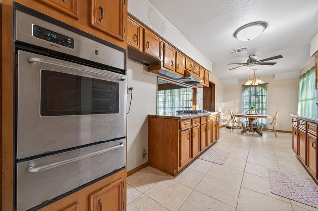 12016 Cloudt Road, Needville, TX 77461