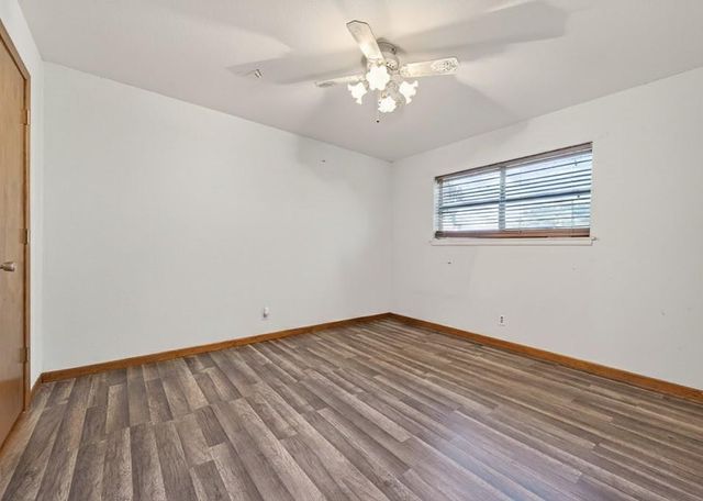 12016 Cloudt Road, Needville, TX 77461