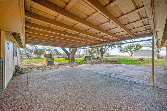 12016 Cloudt Road, Needville, TX 77461