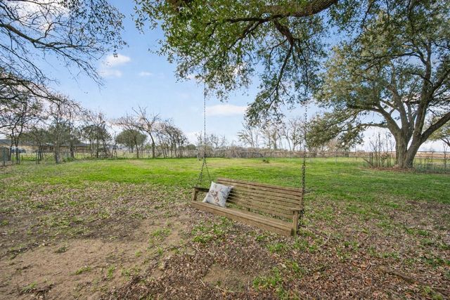 12016 Cloudt Road, Needville, TX 77461