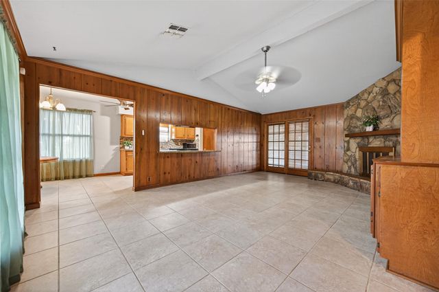 12016 Cloudt Road, Needville, TX 77461