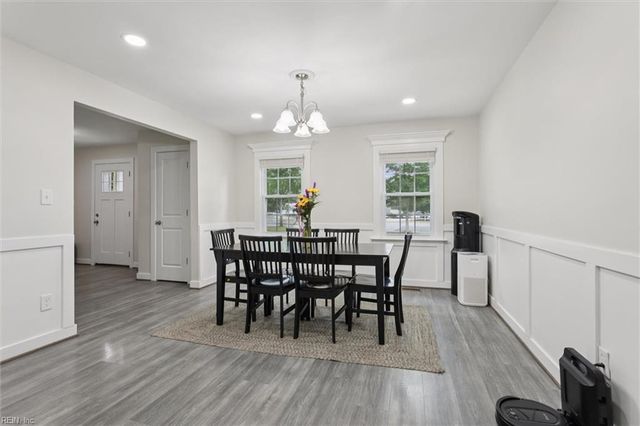 488 Harpersville RD, Newport News, VA 23601