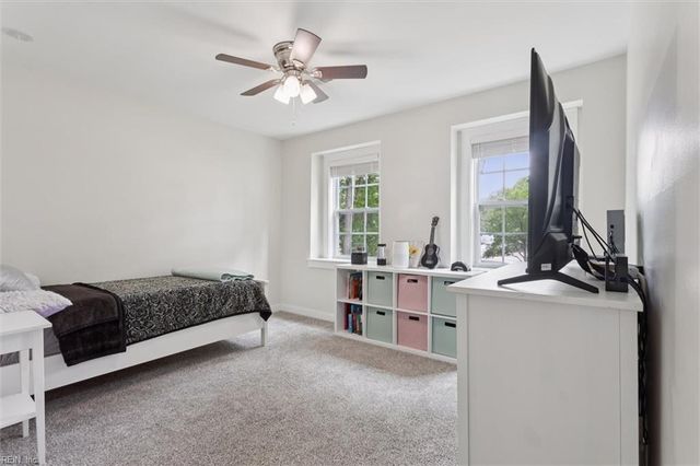 488 Harpersville RD, Newport News, VA 23601