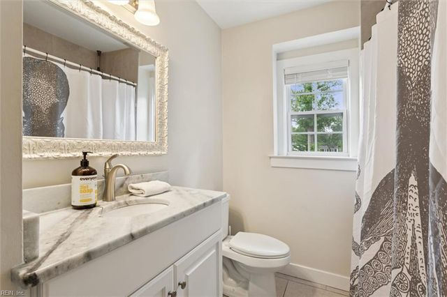488 Harpersville RD, Newport News, VA 23601