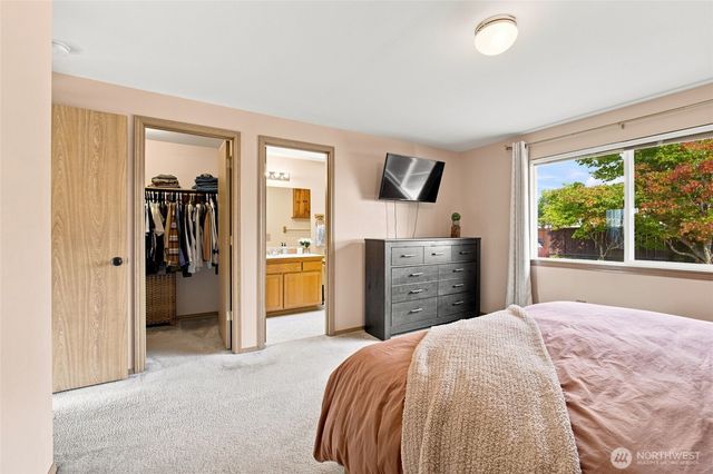 505 Hemlock Avenue, Granite Falls, WA 98252