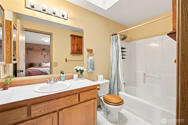 505 Hemlock Avenue, Granite Falls, WA 98252