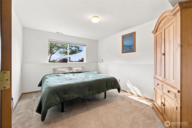505 Hemlock Avenue, Granite Falls, WA 98252