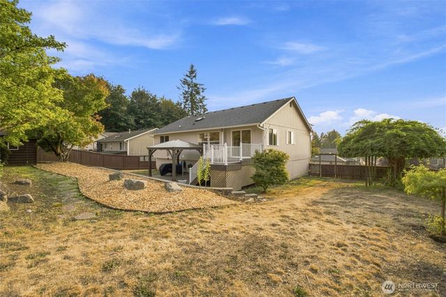 505 Hemlock Avenue, Granite Falls, WA 98252