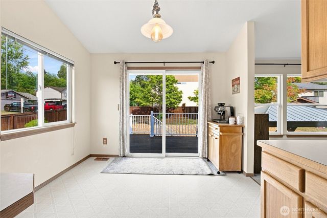 505 Hemlock Avenue, Granite Falls, WA 98252