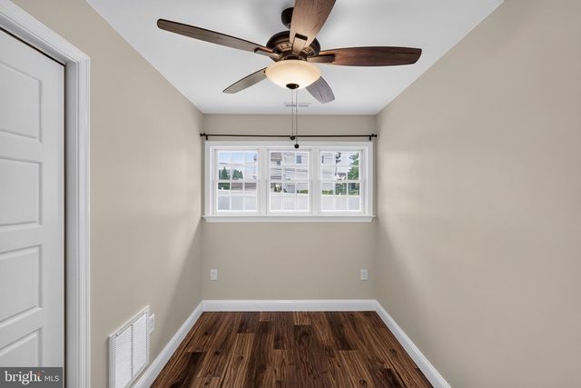 218 TEWKSBURY RD, Fairless Hills, PA 19030