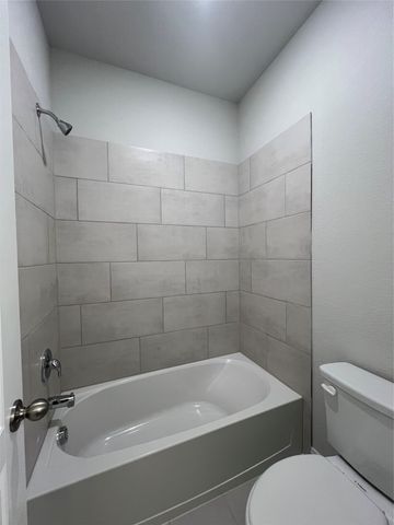 3033 Burwick Lane, Anna, TX 75409