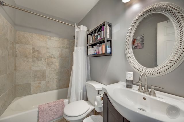 1133 JENNIFER Lane, Bolingbrook, IL 60440