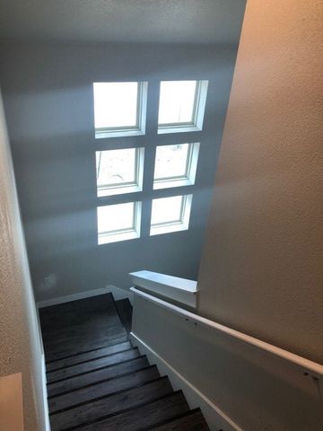 2309 N Elm Street, Denton, TX 76201