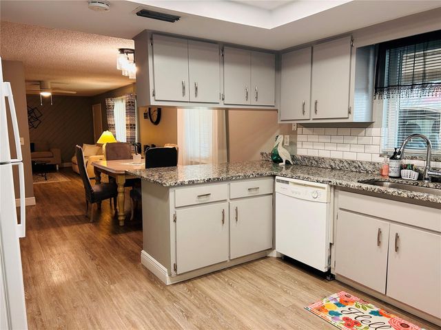 6031 WYOMING AVENUE, New Port Richey, FL 34653