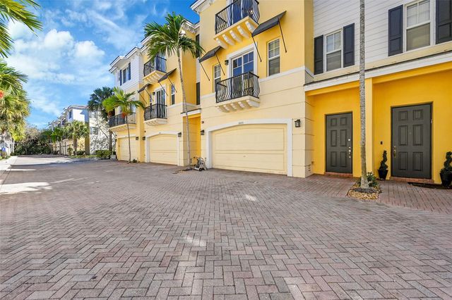 3605 NW 5th Terrace, Boca Raton, FL 33431