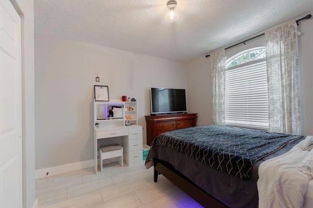 18404 Vía Di Regina, Boca Raton, FL 33496