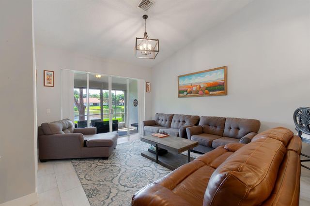 18404 Vía Di Regina, Boca Raton, FL 33496
