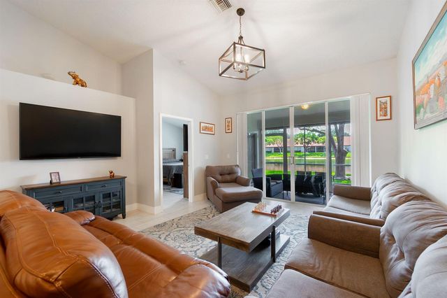 18404 Vía Di Regina, Boca Raton, FL 33496