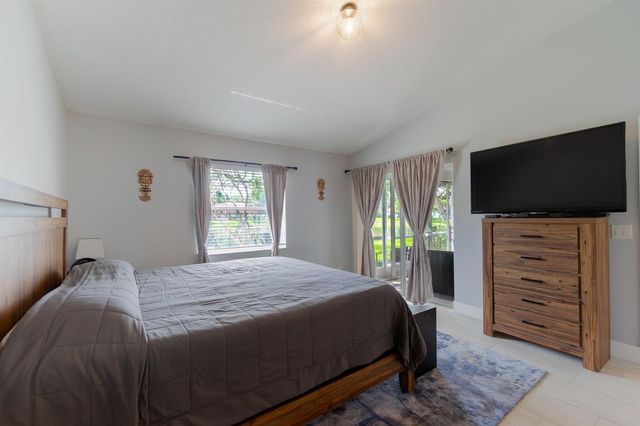 18404 Vía Di Regina, Boca Raton, FL 33496