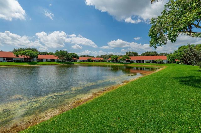 18404 Vía Di Regina, Boca Raton, FL 33496