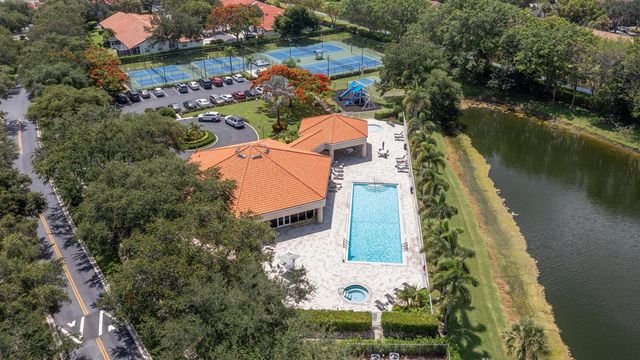 18404 Vía Di Regina, Boca Raton, FL 33496