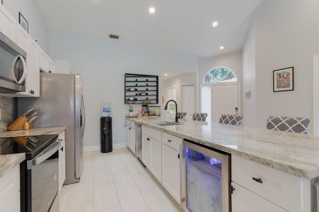 18404 Vía Di Regina, Boca Raton, FL 33496