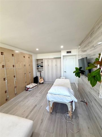 7441 Wayne Ave 15J, Miami Beach, FL 33141