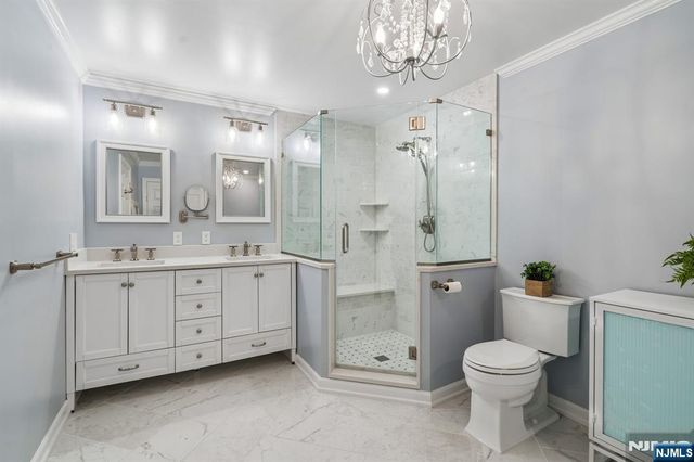 1 Beekman Hill Road, Caldwell, NJ 07006