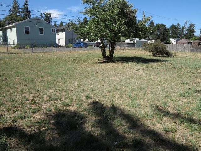118 W 2nd St St, Cheney, WA 99004