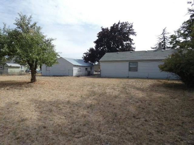 118 W 2nd St St, Cheney, WA 99004