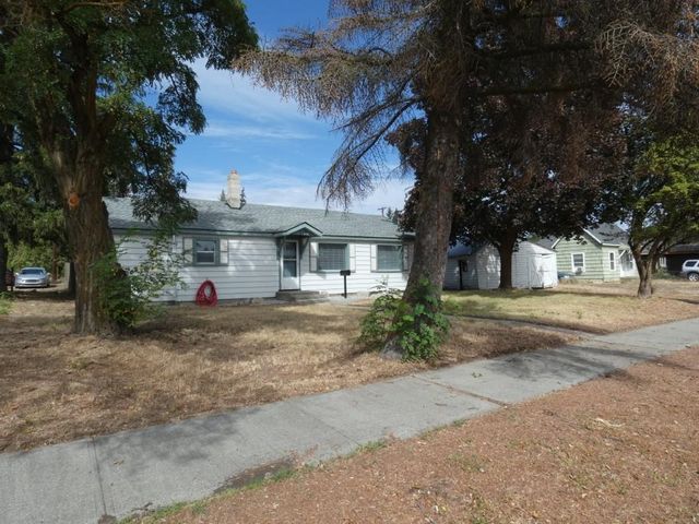 118 W 2nd St St, Cheney, WA 99004
